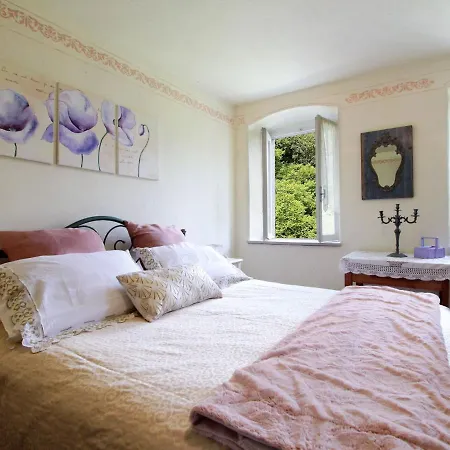 Holiday home Charming In With Garden Lastebasse